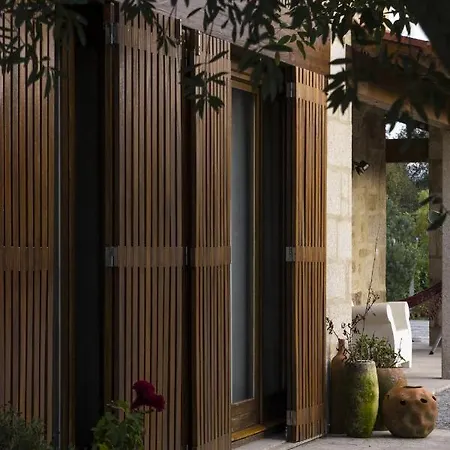 Luxury Farm House With Pool Is 度假居
