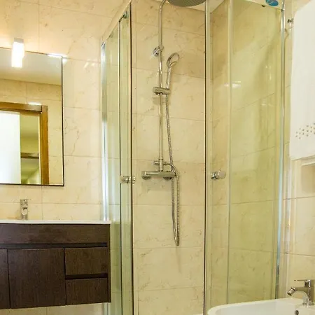 度假居 Luxury Farm House With Pool Is *